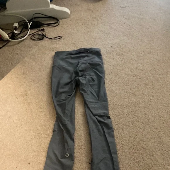 Lululemon High rise Grey Compression Pants Size